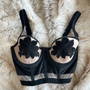 Victoria’s Secret corset 32C